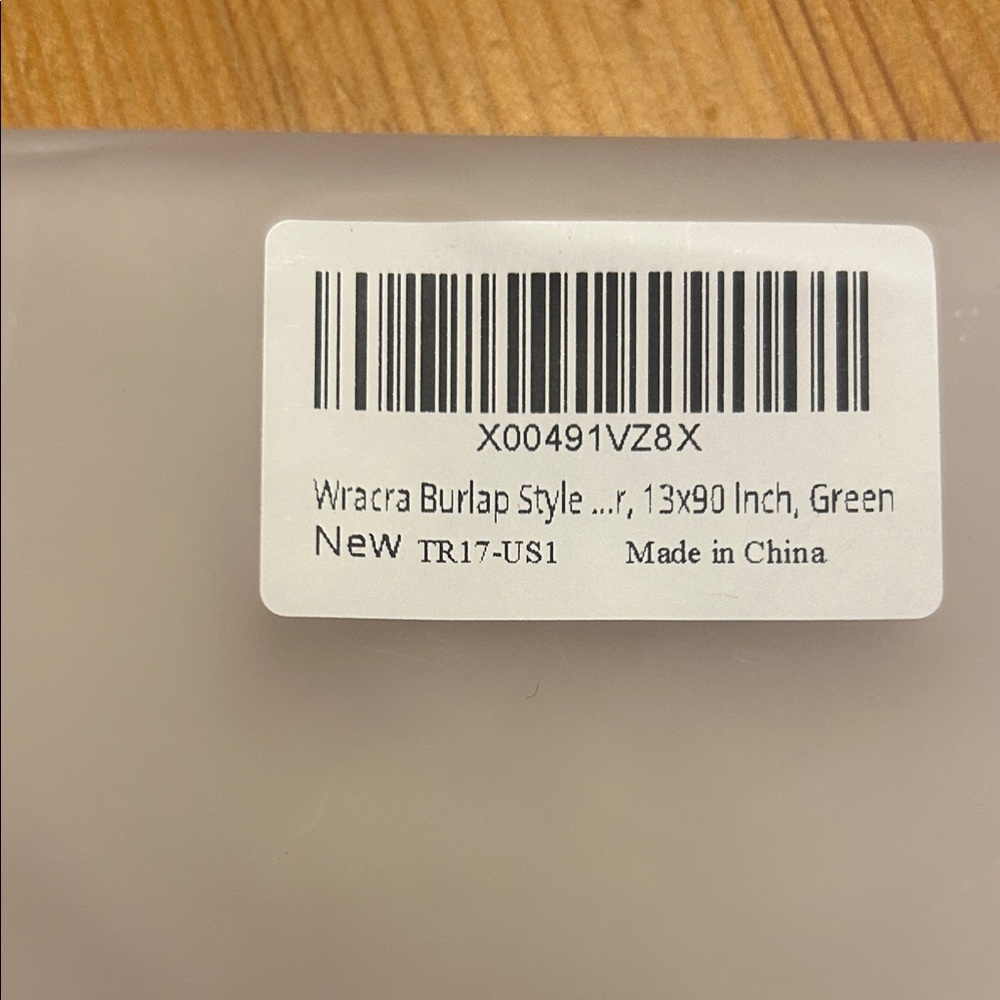 Burlap Style Table Runner - Green